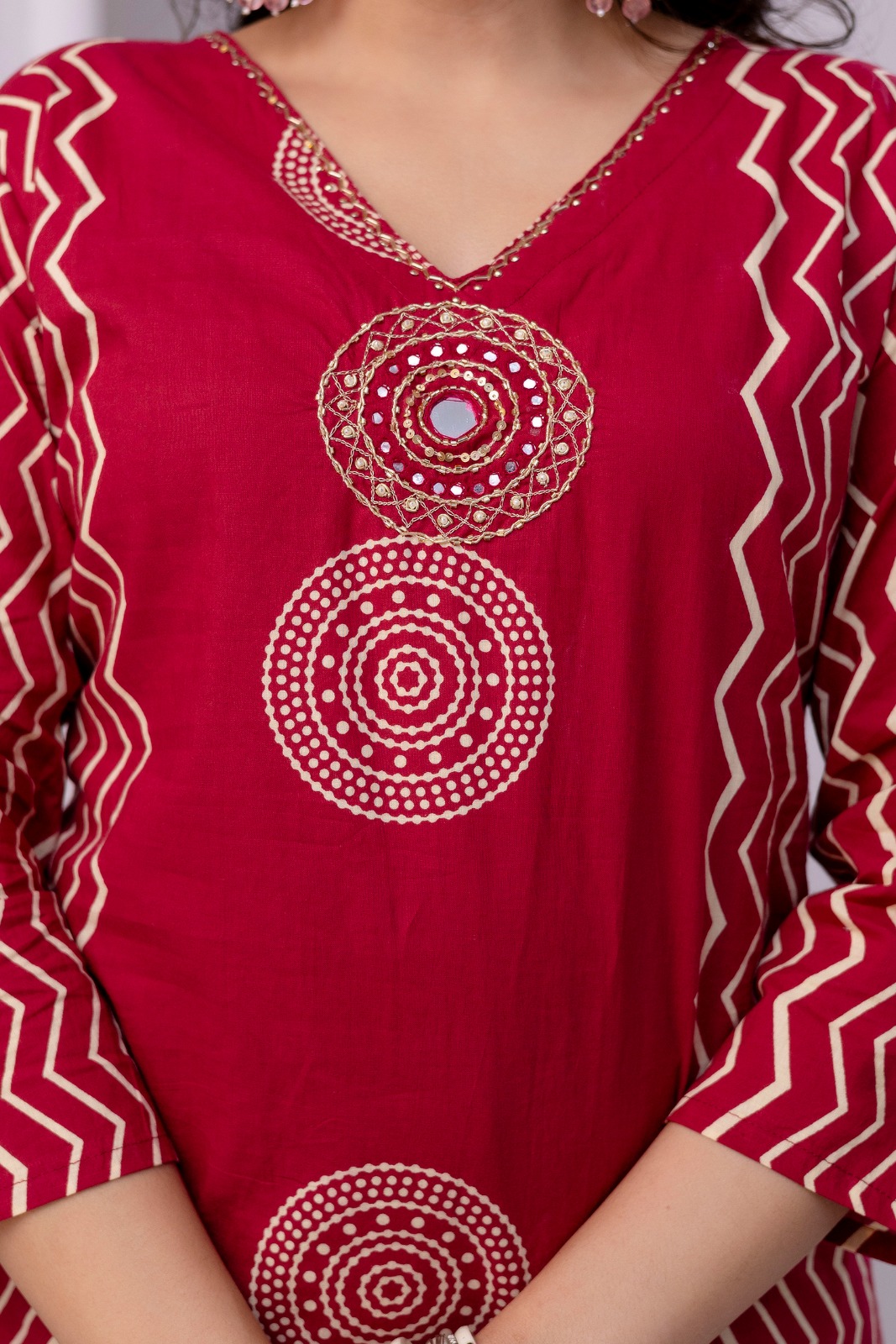 Virash Hub Printed Cotton Straight Suit Set With Dupatta - Image 4