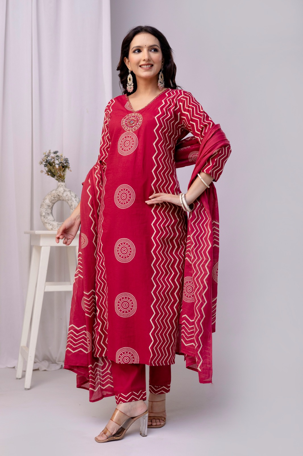 Virash Hub Printed Cotton Straight Suit Set With Dupatta - Image 6