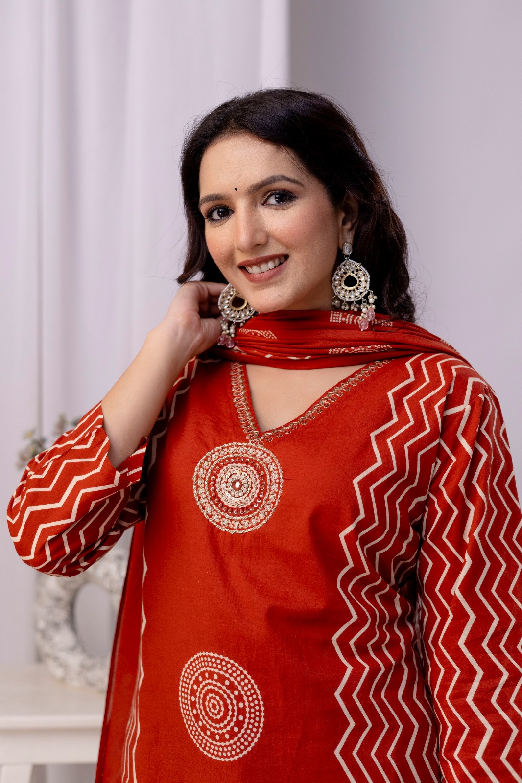 Virash Hub Printed Cotton Straight Suit Set With Dupatta - Image 12