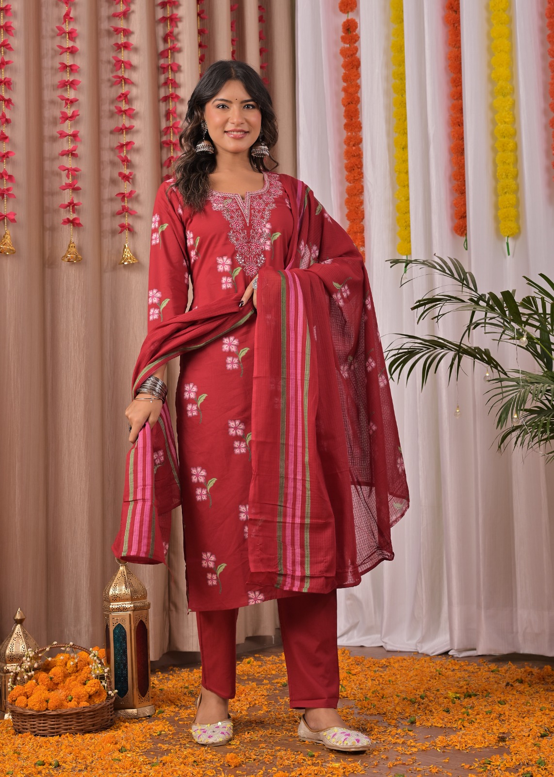 Virash Hub Printed Cotton Straight Suit Set With Dupatta - Image 6