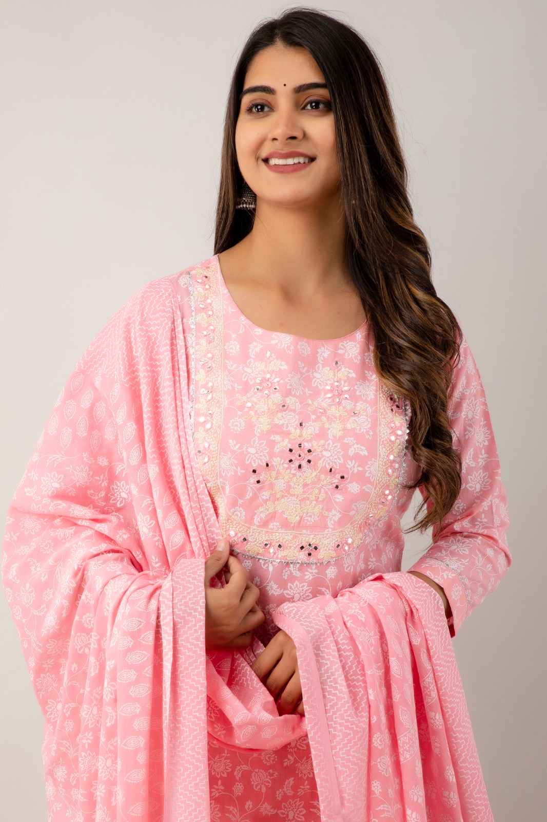 Baby Pink Printed Cotton Straight Suit Set With Dupatta - Image 3