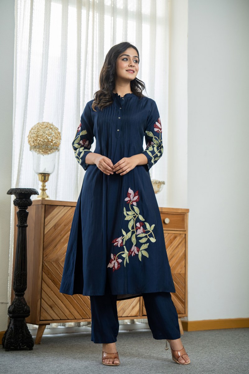 Navay Blue Printed Cotton Straight Suit Set